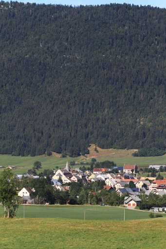 Le village and the Forest slopes